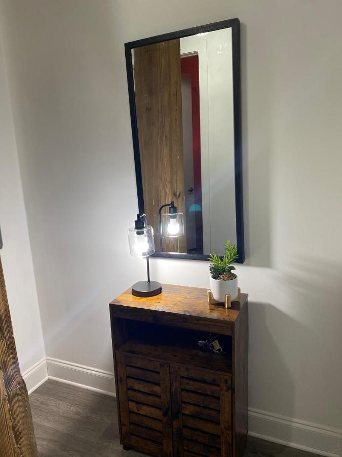 Industrial Smart Home Apartment In The Center Of Downtown Memphis Exterior photo